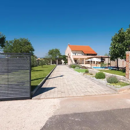 Gorgeous In With Kitchen Gorica (Zadar)