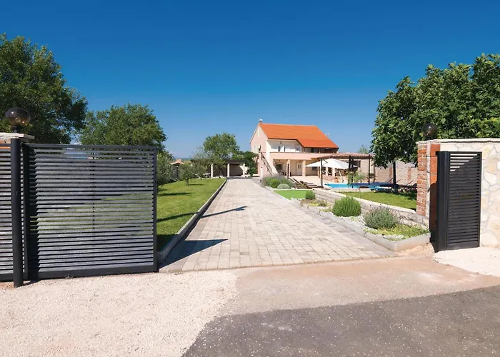Five-bedroom In Gorica (Zadar)