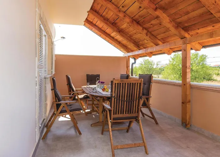 Five-bedroom In