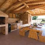 Five-bedroom In Сasa de vacaciones *