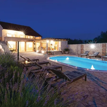 Five-bedroom In Gorica (Zadar)