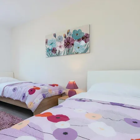 Casa vacanze Five-bedroom In